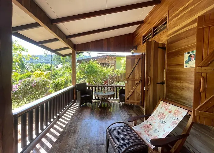 La Digue Holiday Villa
